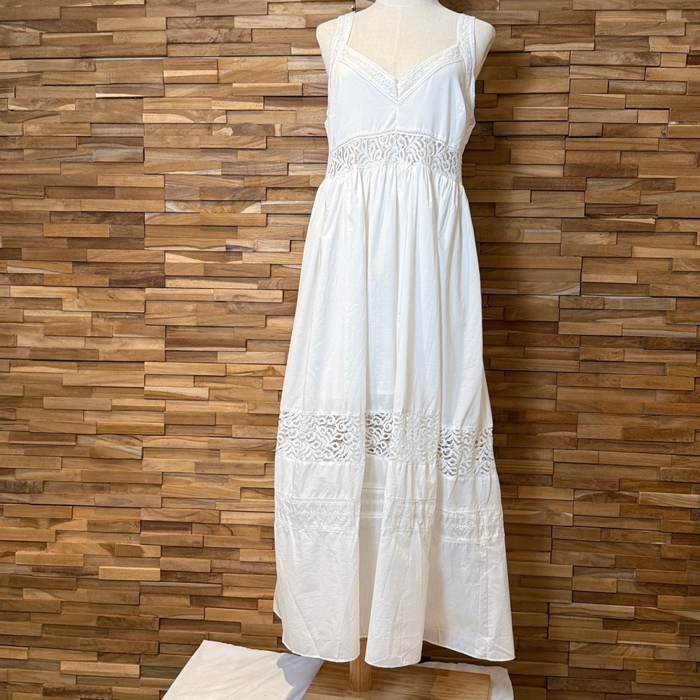 inmod | Ivory | Crochet Lace Maxi Dress| Various Sizes